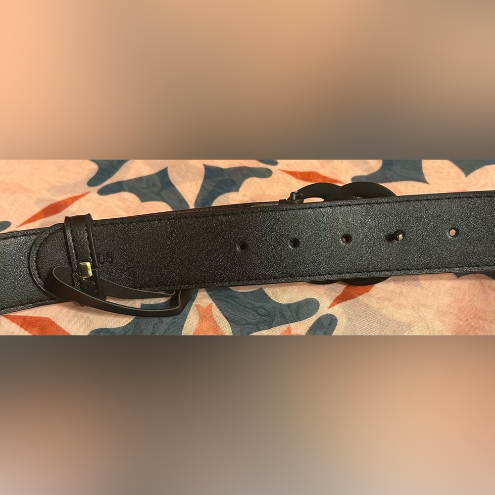 GG Men’s Matte Black Belt:CLEARLY READ & ASK Q’s B4 Purchase!!! SIZE:32 - Picture 7 of 11